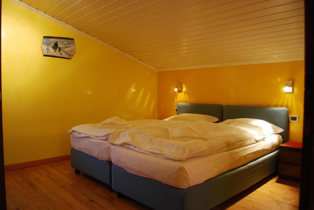Chalet Helen Arabba Room photo